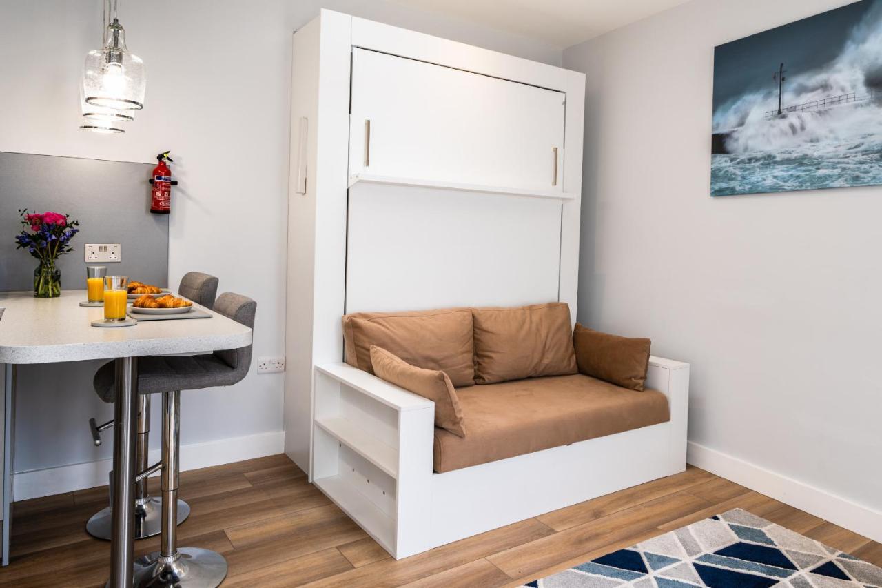 Finest Retreats - The Hideaway - Studio Apartment In Porthleven Exterior photo